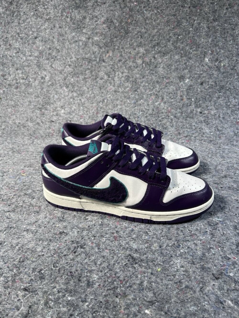 [DQ7683-100] Mens Nike DUNK LOW 'CHENILLE SWOOSH SAIL GRAND PURPLE' Size11 Mens